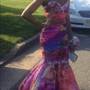 Multi-colored floral mermaid gown; great condition